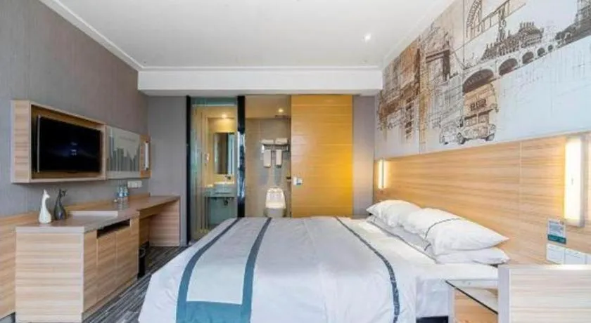 Bed in City Comfort Inn Lichuan Railway Station Tenglong Cave