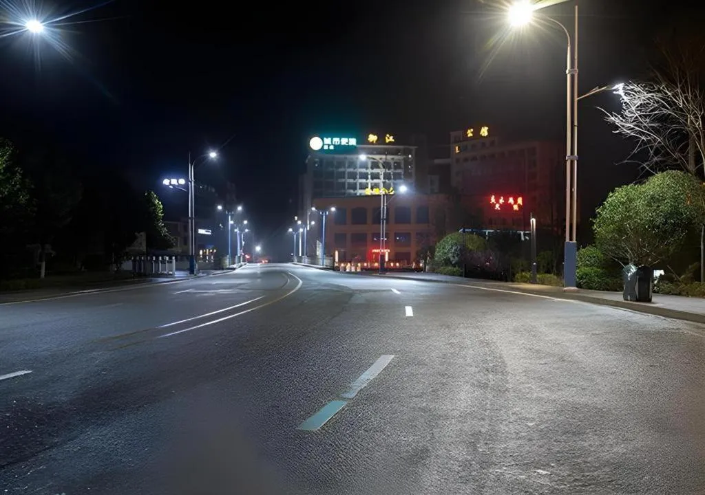 City Comfort Inn Lichuan Railway Station Tenglong Cave