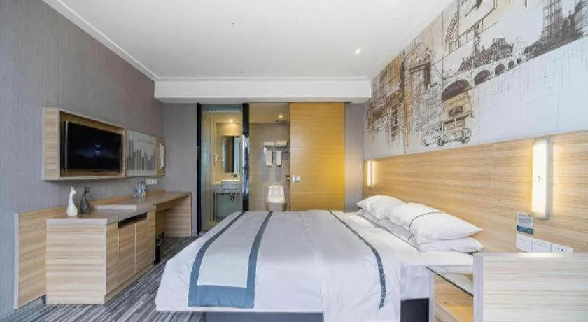 Bed in City Comfort Inn Lichuan Railway Station Tenglong Cave