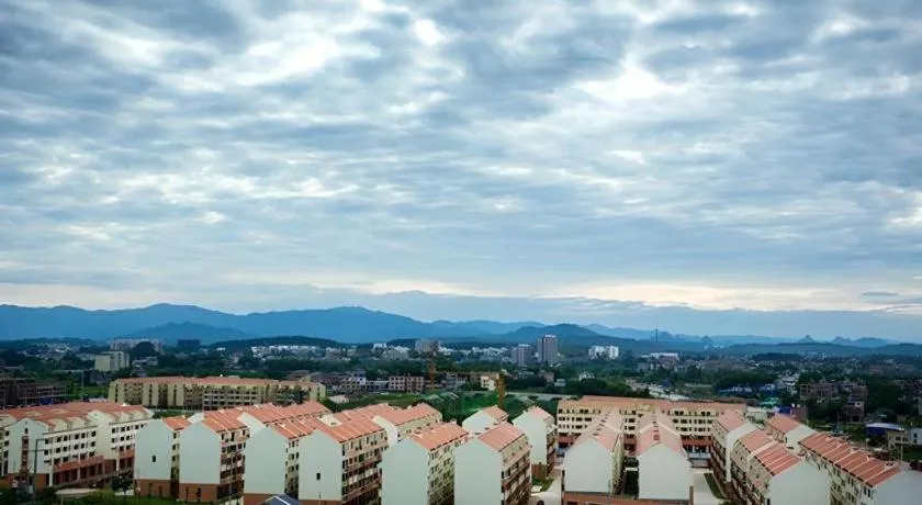 City Comfort Inn Hezhou High Speed Railway Station