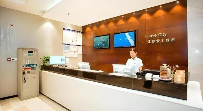 City Comfort Inn Hezhou High Speed Railway Station