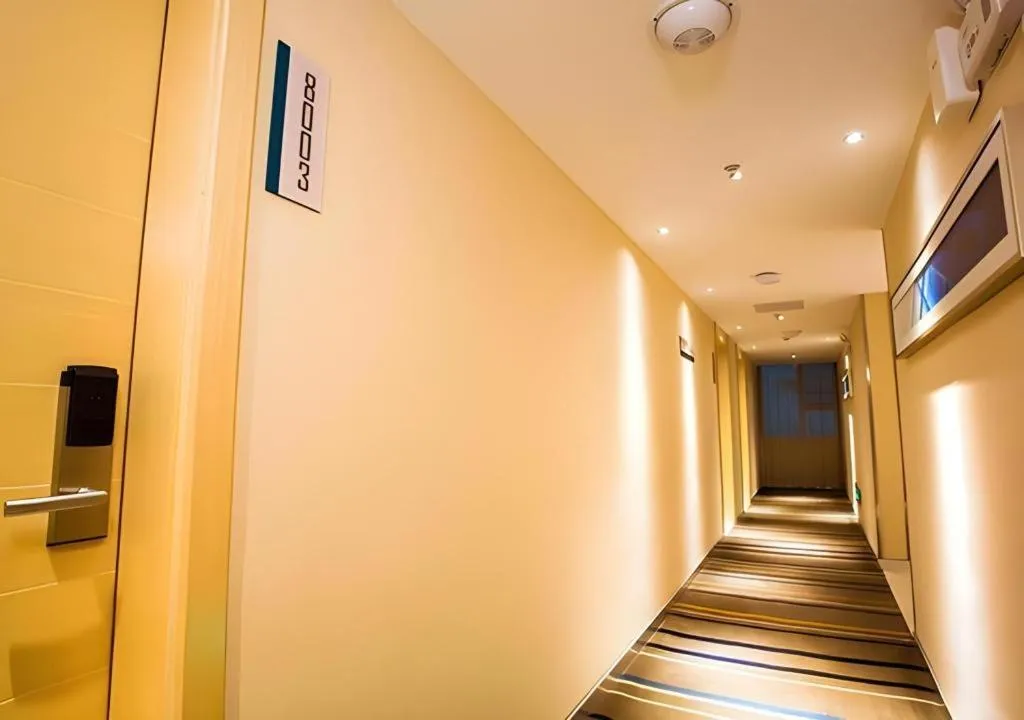 City Comfort Inn Hezhou High Speed Railway Station