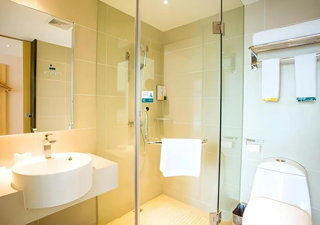 City Comfort Inn Hezhou High Speed Railway Station