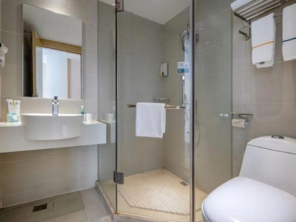 City Comfort Inn Hezhou High Speed Railway Station