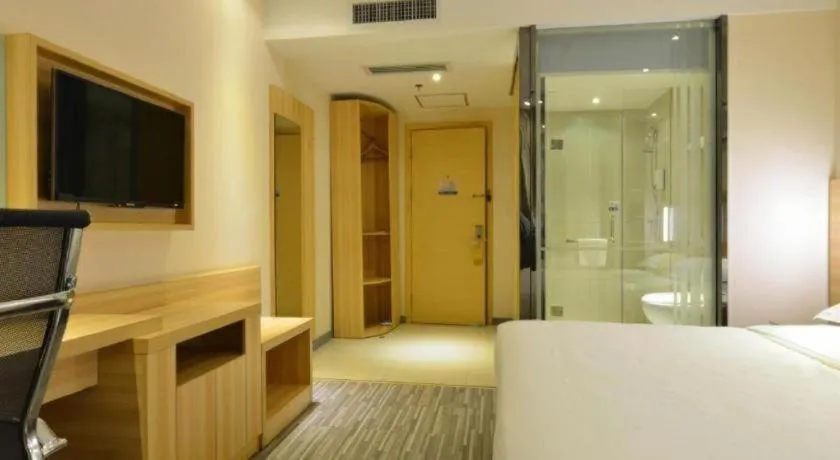 Bed in City Comfort Inn Wuhan Guanggu Finance Port