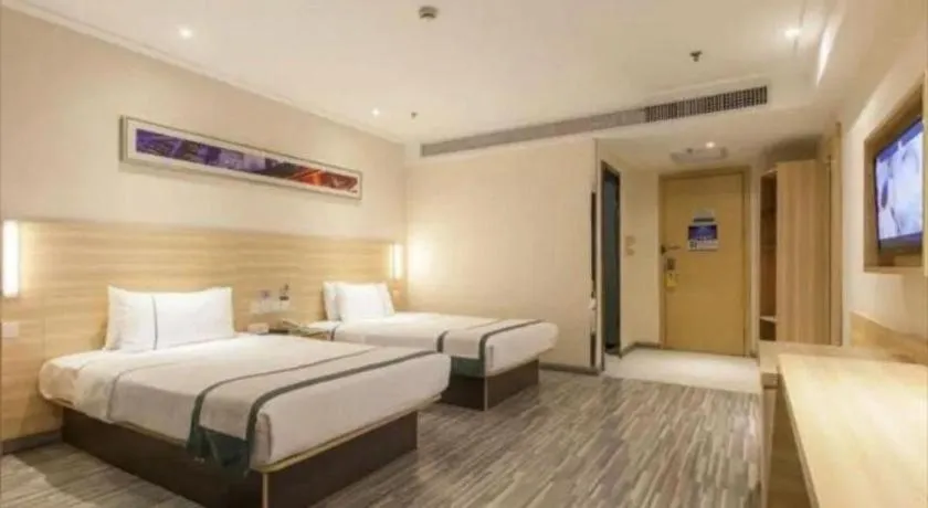 Bed in City Comfort Inn Wuhan Guanggu Finance Port