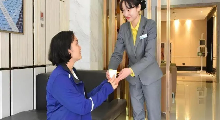 City Comfort Inn Wuhan Guanggu Finance Port