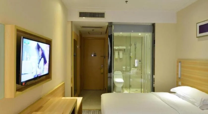 Bed in City Comfort Inn Wuhan Guanggu Finance Port