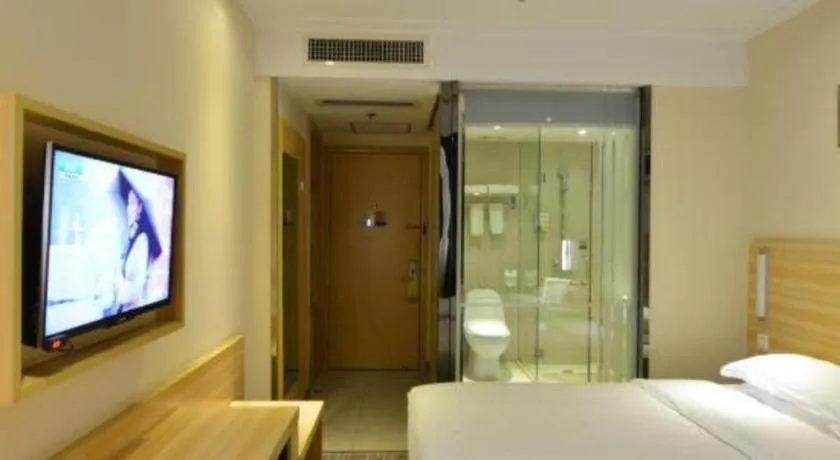 Bed in City Comfort Inn Wuhan Guanggu Finance Port