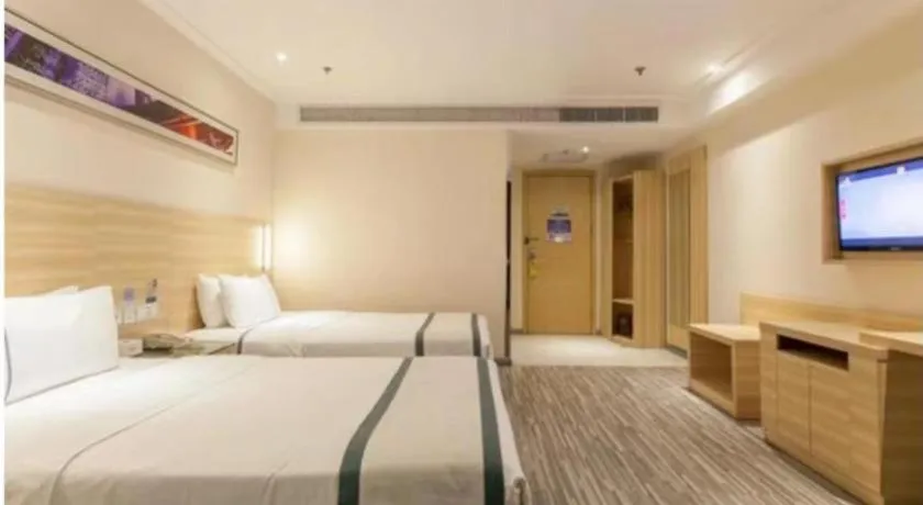 Bed in City Comfort Inn Wuhan Guanggu Finance Port