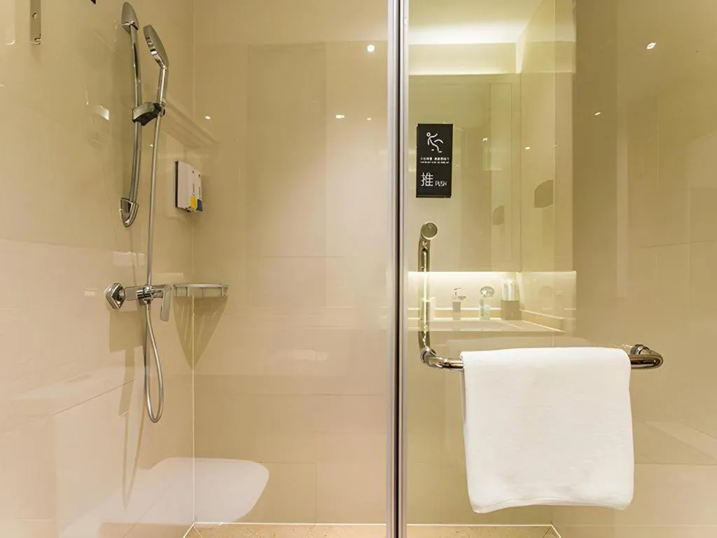 City Comfort Inn Liuzhou Wuling Liutai Road