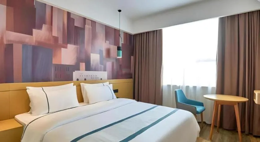 Bed in City Comfort Inn Liuzhou Wuling Liutai Road