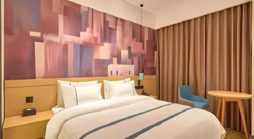 Bed in City Comfort Inn Liuzhou Wuling Liutai Road