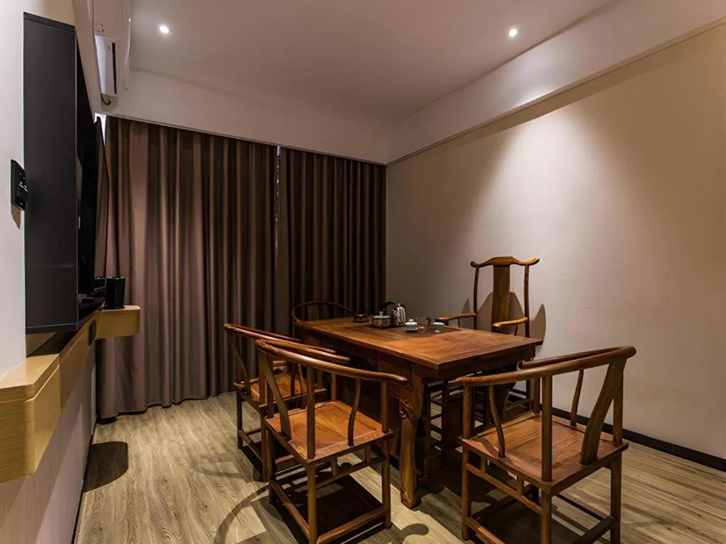 City Comfort Inn Liuzhou Wuling Liutai Road