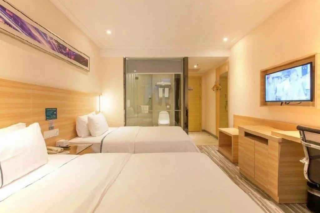 Bed in City Comfort Inn Changsha Yuelu Mountain Hunan University Central South University