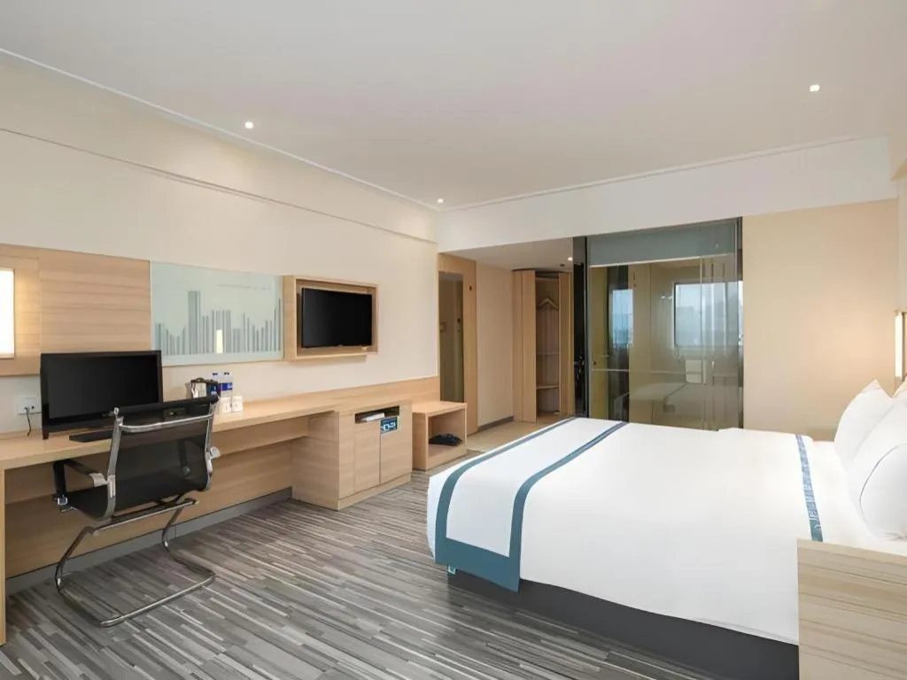 Bed in City Comfort Inn Changsha Yuelu Mountain Hunan University Central South University