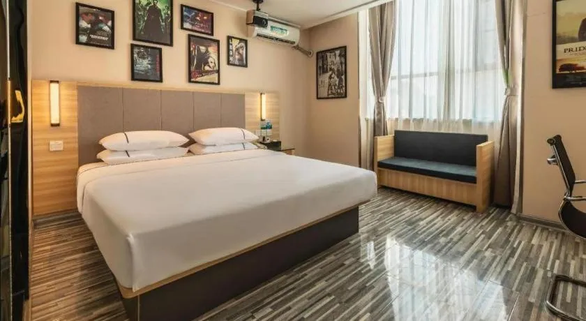 Bed in City Comfort Inn Hechi Yizhou Bus Terminal