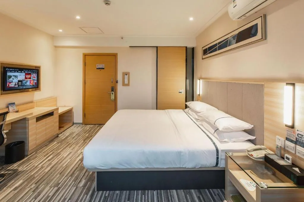 Bed in City Comfort Inn Hechi Yizhou Bus Terminal