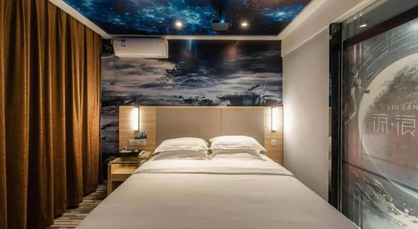 Bed in City Comfort Inn Hechi Yizhou Bus Terminal