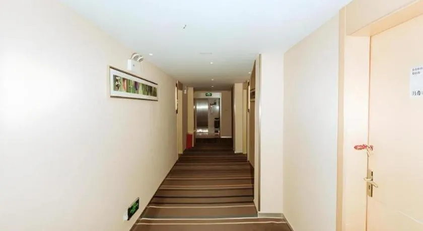 City Comfort Inn Hechi Yizhou Bus Terminal