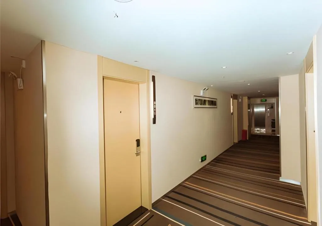 City Comfort Inn Hechi Yizhou Bus Terminal