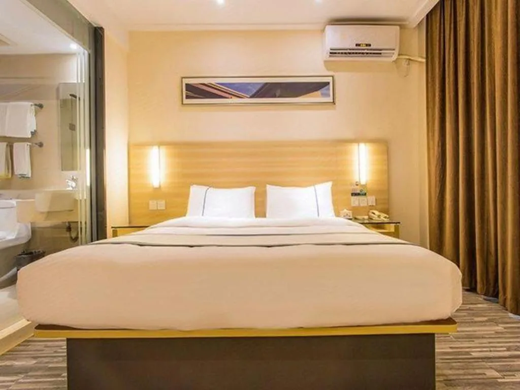 Bed in City Comfort Inn Nanning Wuming Xiangshan Avenue