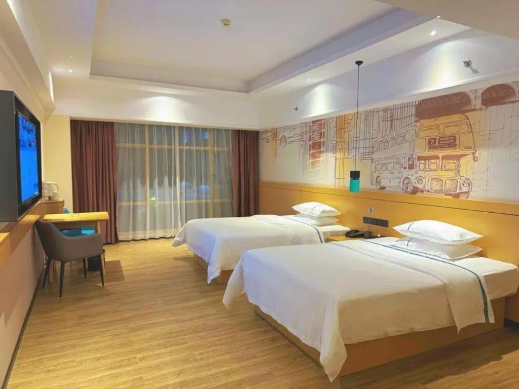 Bed in City Comfort Inn Huizhou Longmen