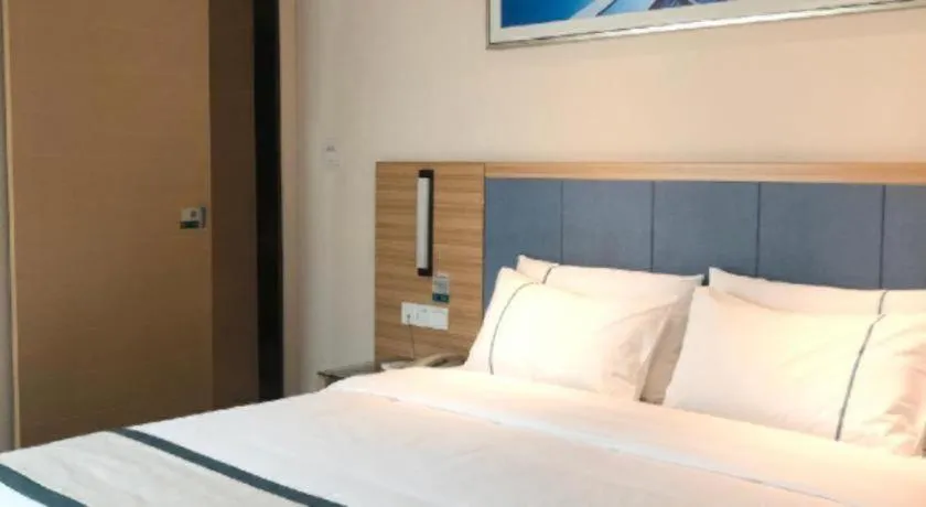 Bed in City Comfort Inn Chengdu Hongpailou Wuhou Avenue Metro Station