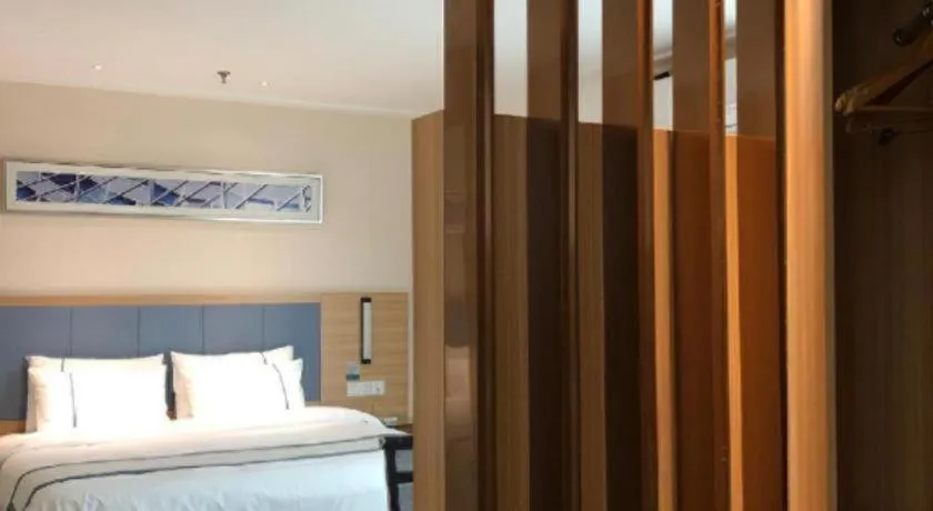 Bed in City Comfort Inn Chengdu Hongpailou Wuhou Avenue Metro Station