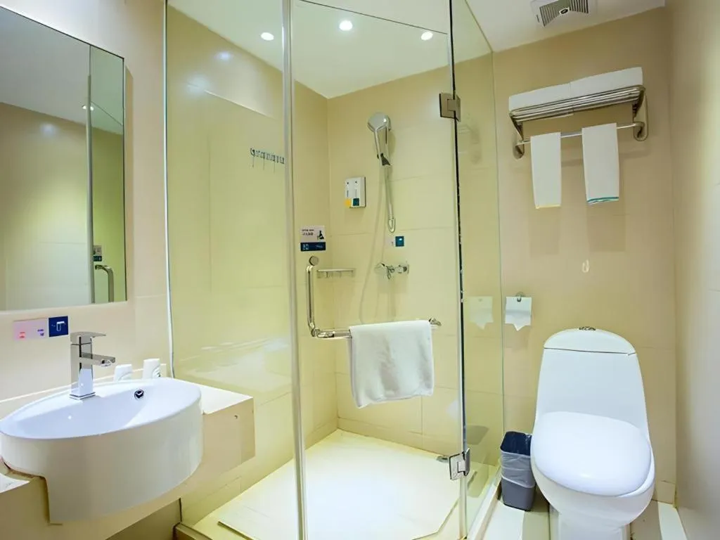 City Comfort Inn Guilin North High Speed Railway Station Square