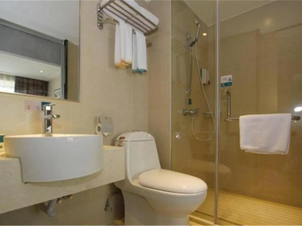 City Comfort Inn Guilin North High Speed Railway Station Square