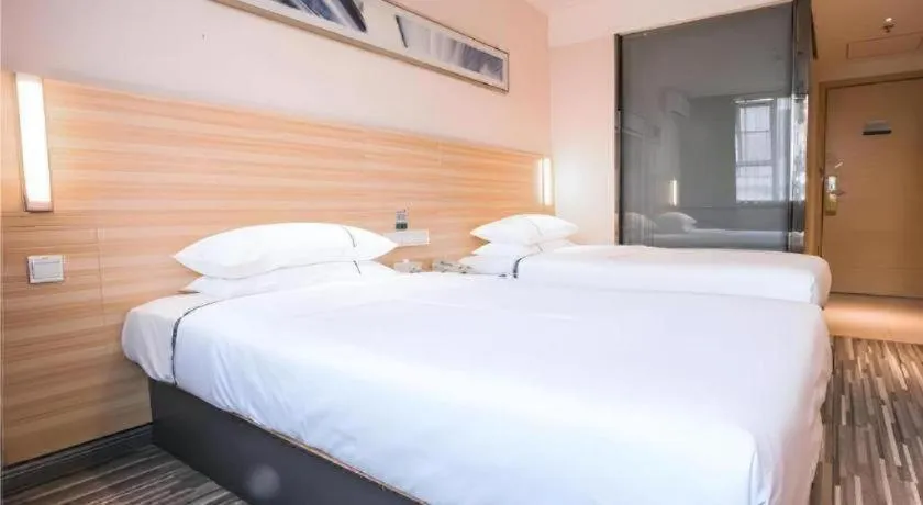 Bed in City Comfort Inn Changsha Wuyi Avenue Yingbin Road