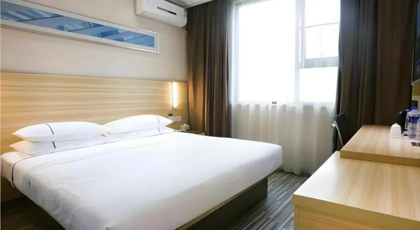 Bed in City Comfort Inn Changsha Wuyi Avenue Yingbin Road