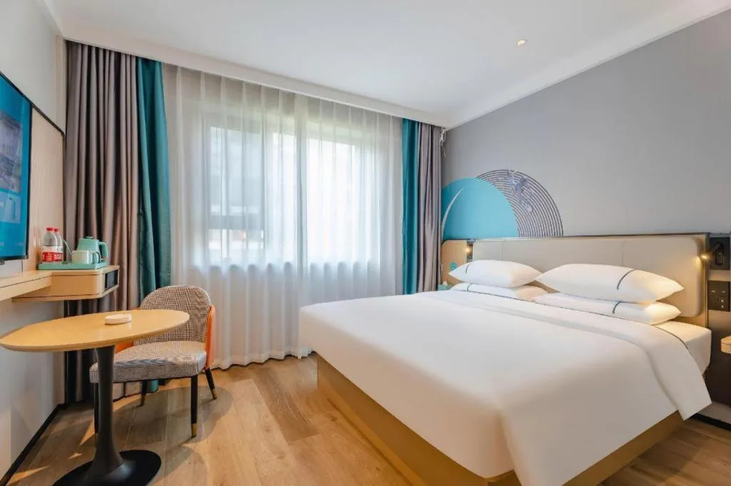 Bed in City Comfort Inn Guilin Jiatianxia Square International Conferences & Exhibition Center