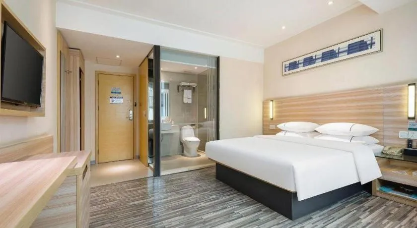 Bed in City Comfort Inn Chongzuo Youyi Avenue