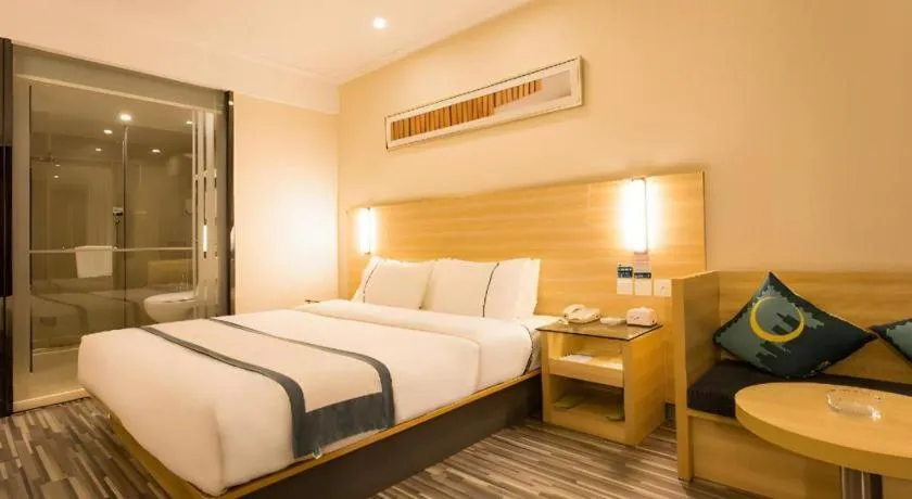 Bed in City Comfort Inn Chongzuo Youyi Avenue