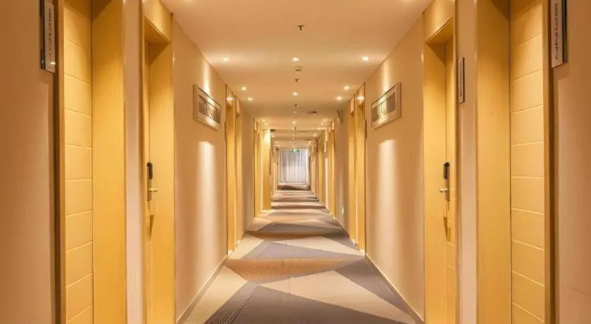 City Comfort Inn Wuhan Zoo Guobo Maying Road Metro Station