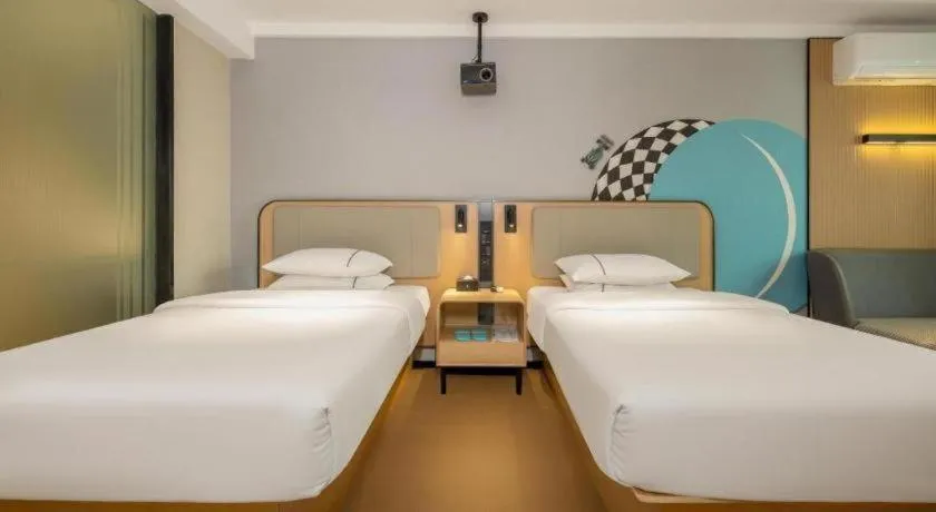 Bed in City Comfort Inn Nanning Zoo Metro Station