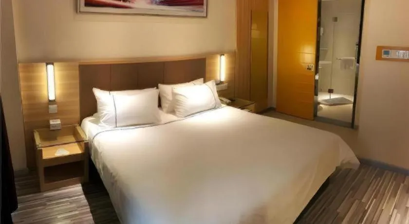 Bed in City Comfort Inn Luohe Railway Station Jiefang Road