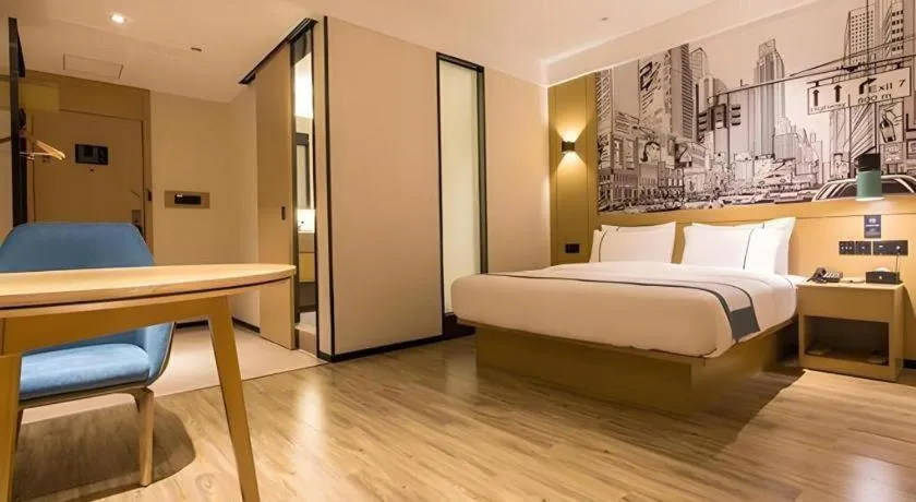 Bed in City Comfort Inn Nanning International Exhibition Jinhu Plaza