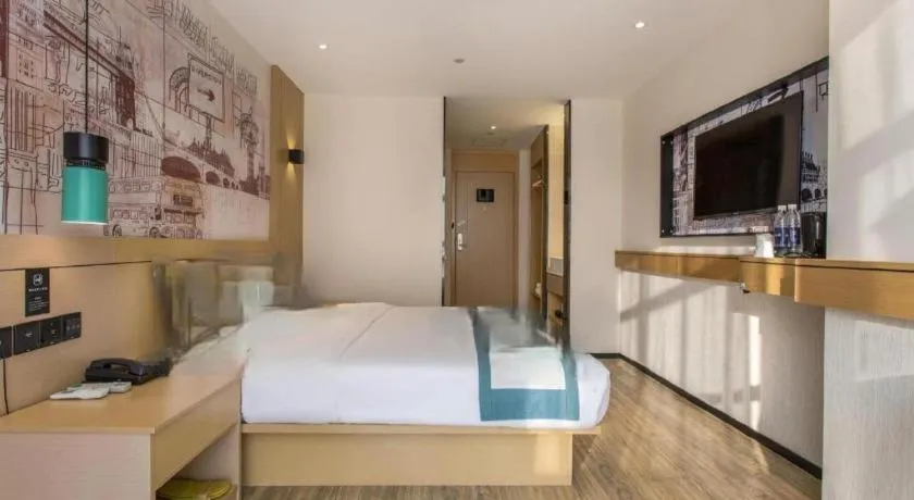 Bed in City Comfort Inn Nanning International Exhibition Jinhu Plaza