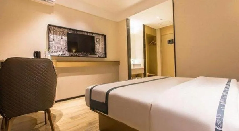 Bed in City Comfort Inn Nanning International Exhibition Jinhu Plaza