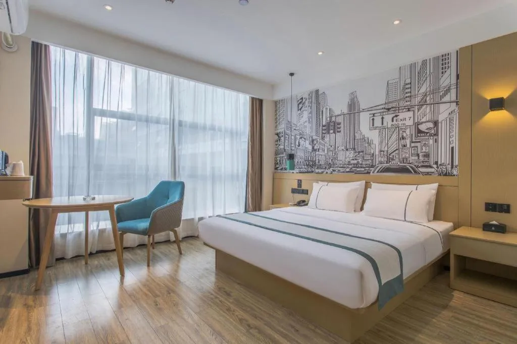 Bed in City Comfort Inn Nanning International Exhibition Jinhu Plaza