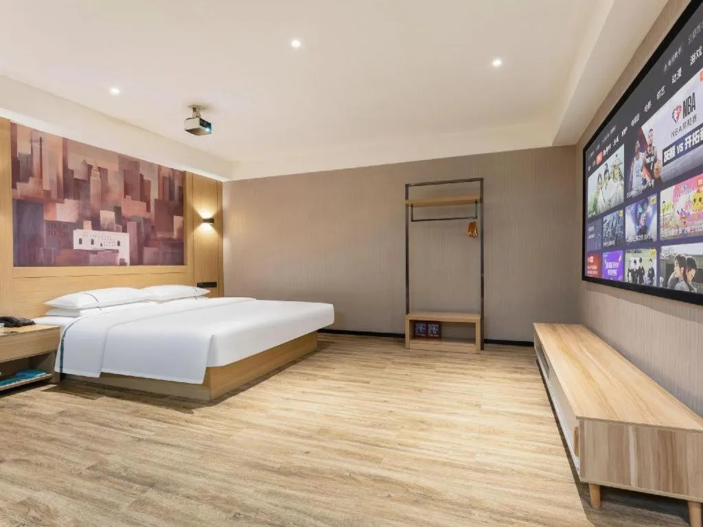 Bed in City Comfort Inn Suizhou Bingzi Wanda