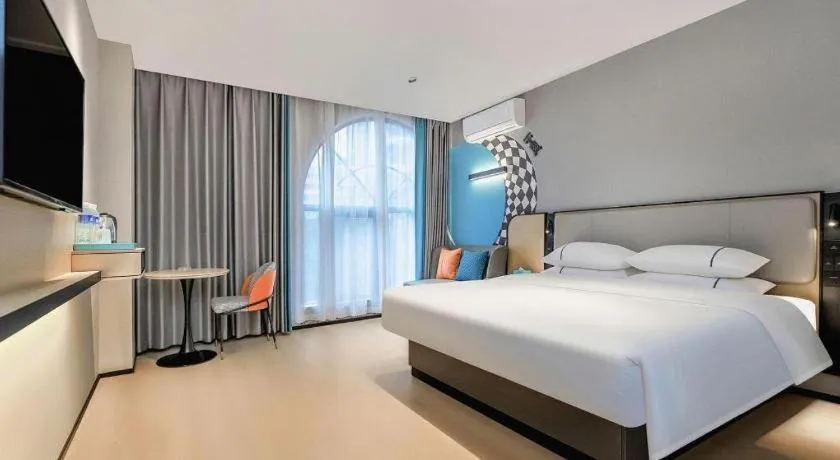 Bed in City Comfort Inn Chongqing Shiqiao Plaza Metro Station