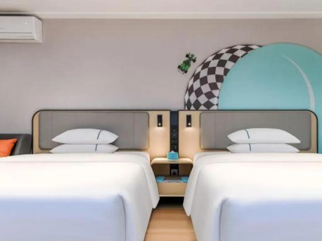 Bed in City Comfort Inn Chongqing Shiqiao Plaza Metro Station