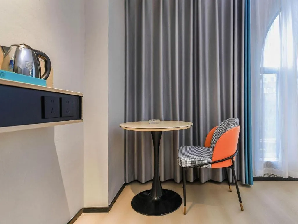 City Comfort Inn Chongqing Shiqiao Plaza Metro Station