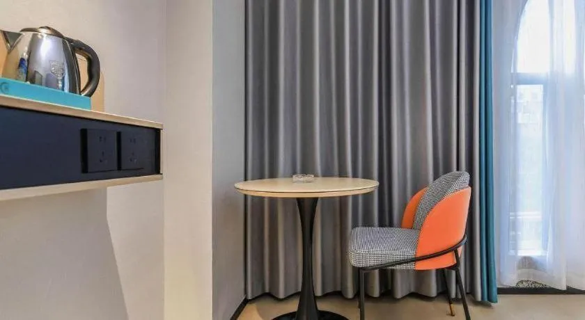 City Comfort Inn Chongqing Shiqiao Plaza Metro Station