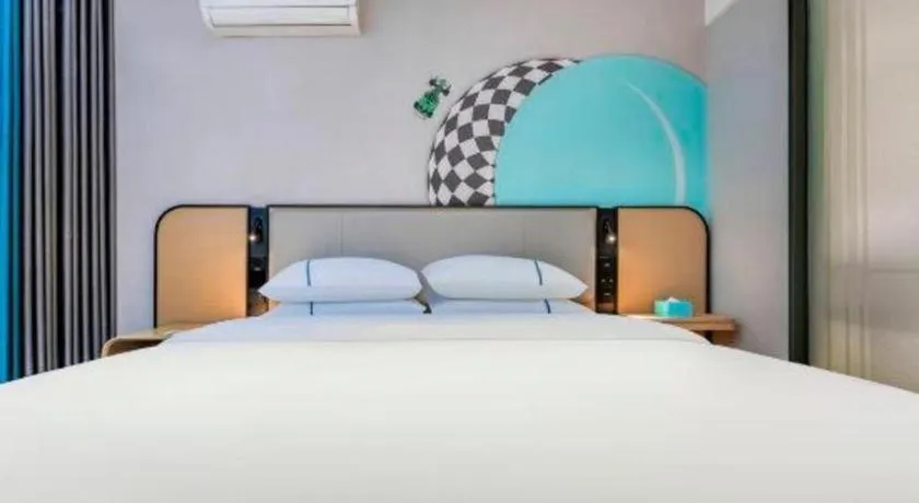 Bed in City Comfort Inn Chongqing Shiqiao Plaza Metro Station