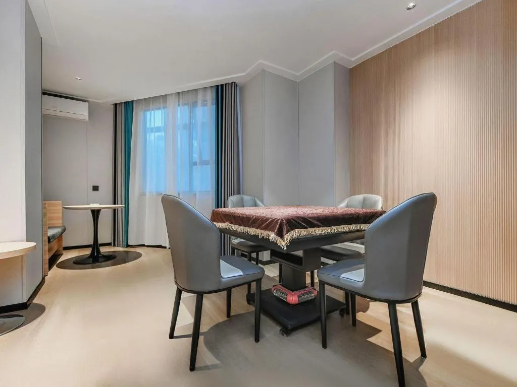 City Comfort Inn Chongqing Shiqiao Plaza Metro Station